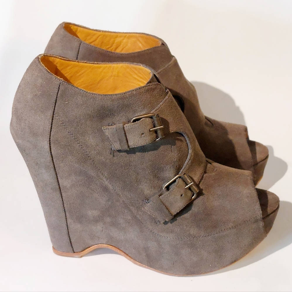 RARE Plomo dove grey suede monkstrap platform wedges, EU40, NWT